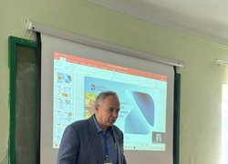 В УНУ обговорювали актуальні питання розвитку бджільництва в Україні
