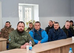 Єдність влади, бізнесу й науки: в УНУ відбувся круглий стіл щодо фінансової реінтеграції ветеранів війни та ВПО