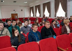 Студентам УНУ розповіли про права споживачів та державний ринковий нагляд