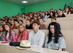 Студентам УНУ розповіли про права споживачів та державний ринковий нагляд