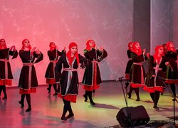 Тріумф талантів і мистецтва: в УНУ відбувся звітний концерт творчих колективів факультету мистецької, дошкільної та початкової освіти