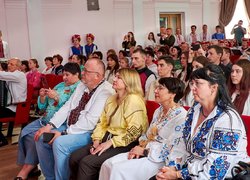 Фестиваль української пісні «З Україною в серці» відбувся в Уманському національному університеті
