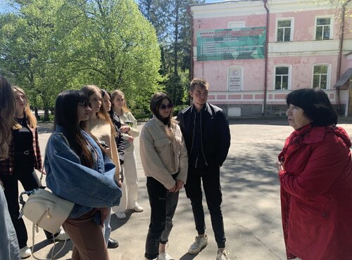 Крокувати стежками історії: екскурсія історичною частиною Уманського національного університету садівництва