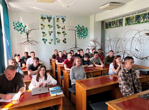 СТУДЕНТСЬКА НАУКОВА КОНФЕРЕНЦІЯ НА КАФЕДРІ ПЛОДІВНИЦТВА І ВИНОГРАДАРСТВА