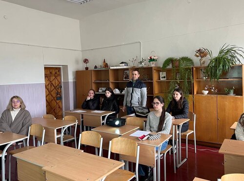 Науковий семінар на тему: «Особливості вирощування і догляду за декоративними рослинами»
