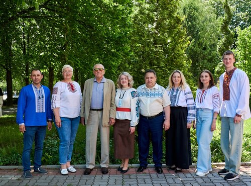Кафедра садово-паркового господарства долучилася до святкування Дня вишиванки в УНУ