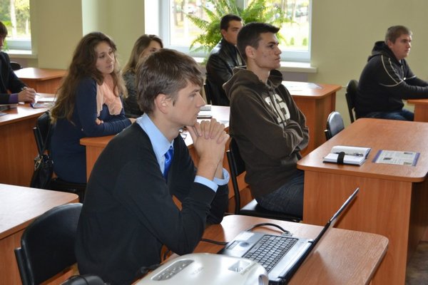 Зустріч із громадською організацією «Всеукраїнське молодіжне об’єднання «Молодь за євроінтеграцію»
