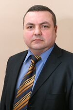 Поліщук Юрій Адамович, директор ВСП &laquo;Чигиринський економіко-правовий фаховий коледж Уманського національного університету&raquo;, кандидат історичних наук, доцент
