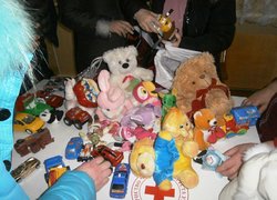 Gifts on the occasion of St. Nicholas Day from Uman Red Cross