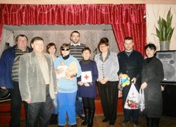 Gifts on the occasion of St. Nicholas Day from Uman Red Cross